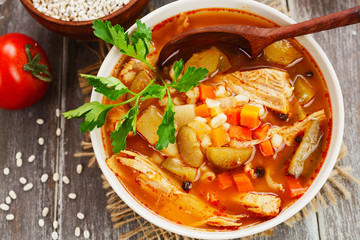 Pickle soup with meat