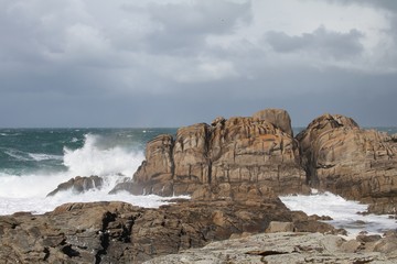 tempête en Bretagne sur les rochers
