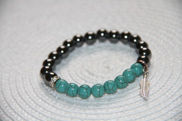 bracelet turquoises et hématites