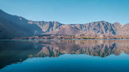 Fototapeta na wymiar Mount. Rinjani Crater - Lake Segara Anak