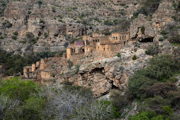 Fototapeta na wymiar old abandoned houses in a nature of Jebel Al Akhdar, Oman