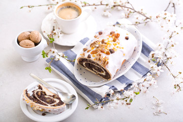 Delicious poppy-seed cake in a spring composition.