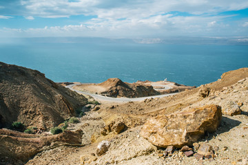 Fototapeta na wymiar Beautiful view of the Dead Sea from the mountain valley of Jordan.