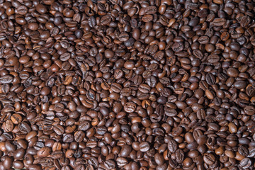 roasted coffee beans macro, close-up, horizontal banner