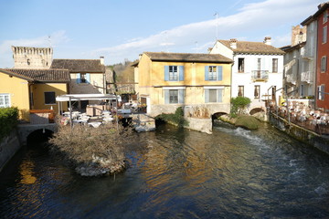 Obraz premium medieval village of Borghetto on Mincio river