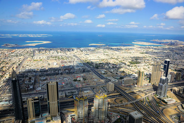 die stadt dubai von oben