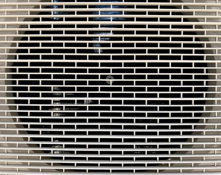 Fondo y textura de un panel de condensador de aire mini split