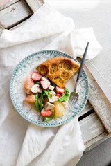 金柑のパンケーキと苺のマリネ