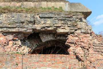 Fototapeta na wymiar destroyed walls of the fortified fort number five of Königsberg, Kaliningrad