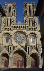 Fototapeta na wymiar Laon, famous cathedral, France