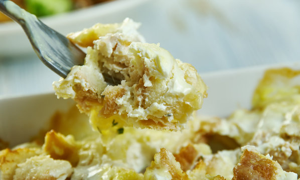 Crock Pot Chicken Stuffing Casserole