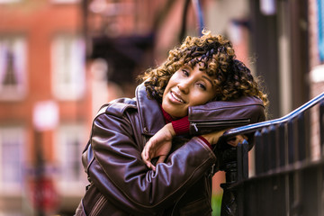 Obraz premium Pretty african american girl in New York