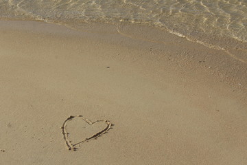 love in the sea Kuwait. Photographed in history 4/4/2019 Photographed using canon 1200D