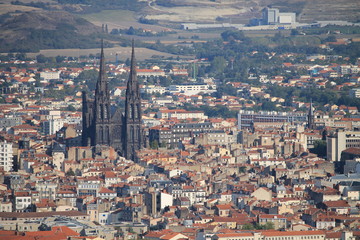 Obraz premium Clermont Ferrand en Auvergne (France)
