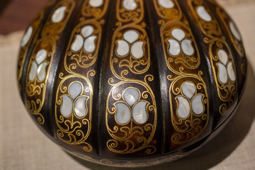 Example of Mother of Pearl inlays