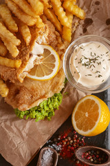 traditional english food shif and chips