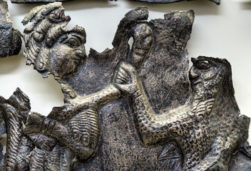 Détail de statue antique à Olympie, Grèce