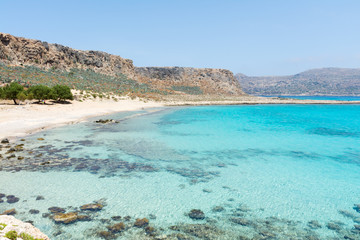 view of the beach in the Bay Islands of Gramvousa