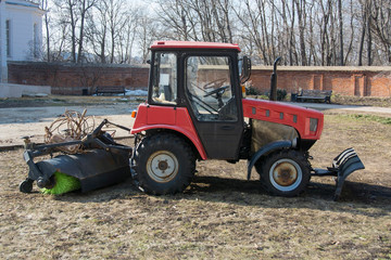 street cleaning tractor
