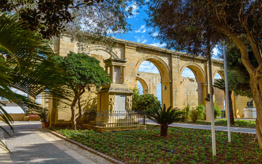 Fototapeta premium Upper Barrakka Gardens in Valletta, Malta