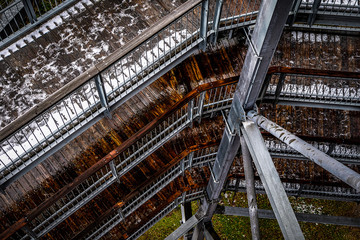 Baumwipfelpfad im M&auml;rz