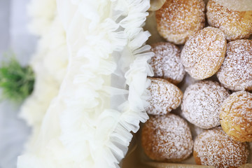 Confectionery flavored cakes for a holiday