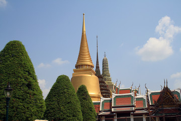 07 February 2019, Bangkok, Thailand, Royal Palace temple complex. Buildings and architectural...
