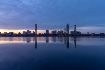 Fototapeta na wymiar Boston at Sunrise