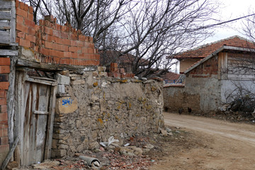 Fototapeta na wymiar old garden wall in the village,