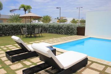 Piscina sillas caribe