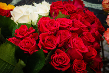 red and white roses bouquet