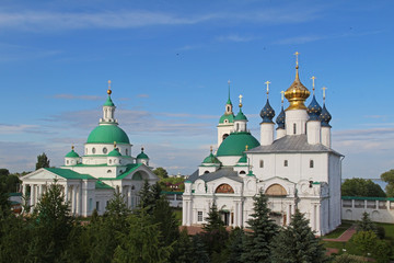 Fototapeta na wymiar Architectural ensemble of Spaso-Yakovlevsky (St. Jacob Savior) monastery in a summer day, Rostov Velikiy, Russia.