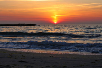 Fototapeta na wymiar beautiful sunrise on the Black Sea