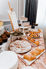 Catering with sweet smell