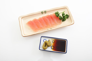 新鮮なまぐろの刺身