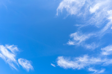 Obraz premium Blue sky and white clouds abstract background.