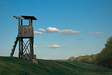 Hunting tower