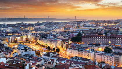 Panele Szklane  Lizbona - Pejzaż miejski Lizbony, Portugalia