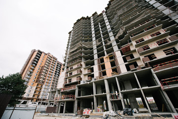 New high-rise high-rise building