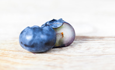 sliced half blueberry berries