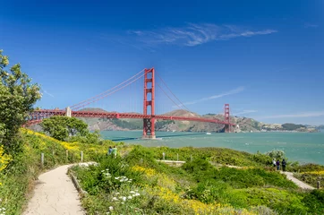 Fotobehang Golden Gate Bridge Golden Gate Bridge en park in San Francisco