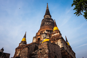 Fototapeta premium Wat yai chaimongkol ,Old Temple of Ayuthaya, Thailand