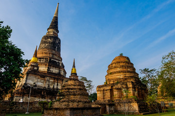 Fototapeta premium Old famous temple, Wat Yai Chaimongkol, in Thailand