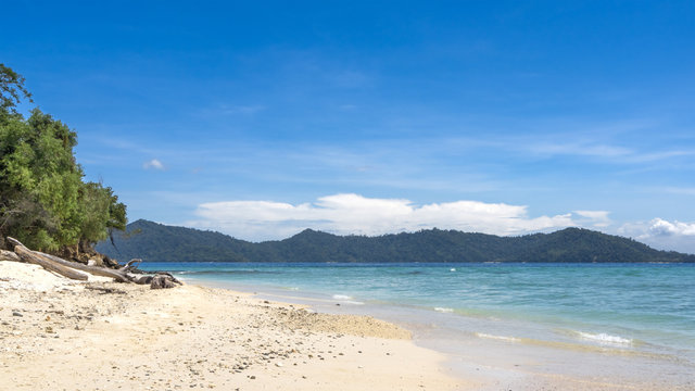 Beach on the Manukan Island, Sabah, Malaysia