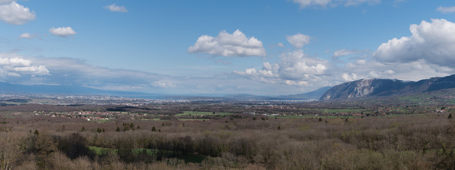 Panorama de la ville de Genève vu de la ville de Vers