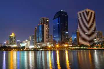 Fototapeta na wymiar Cityscape night from Queen Sirikit National Convention Center, Bangkok, Thailand.