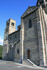 Fototapeta na wymiar Saint-Nectaire church (Auvergne - France)