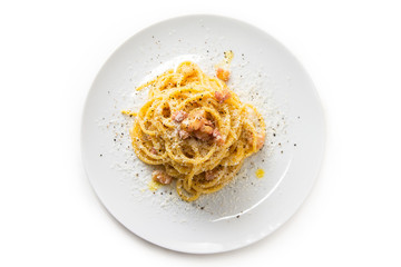 Spaghetti alla carbonara, tipica ricetta di pasta italiana