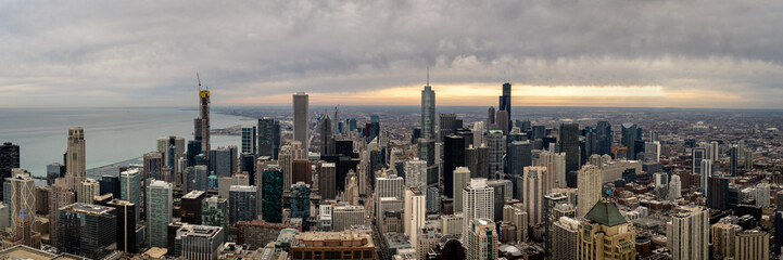 Fototapeta na wymiar Aerial Panorama of the Chicago Skyline at Sunset