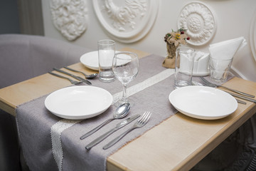 elegant table setting